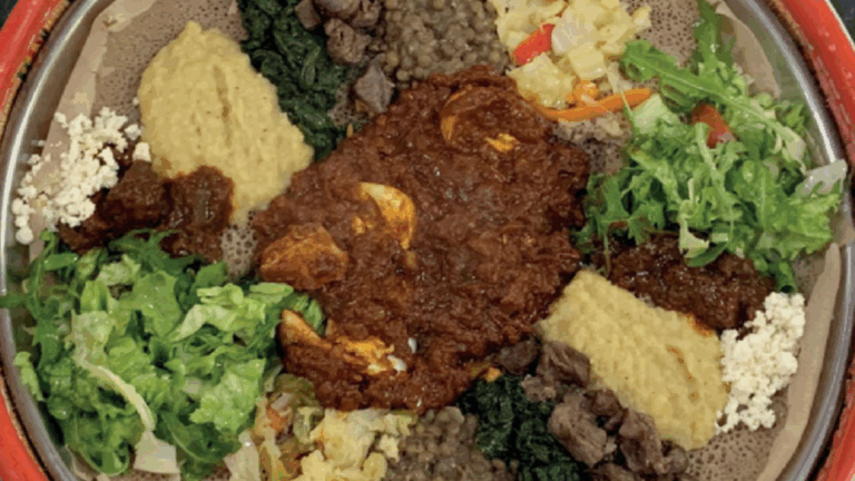 🍗 ጸብሒ ደርሆ – Doro Wat
